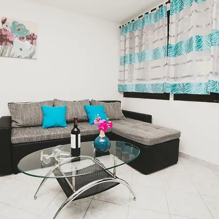 Serenity By The Sea #2 - Private Terrace Apartamento *